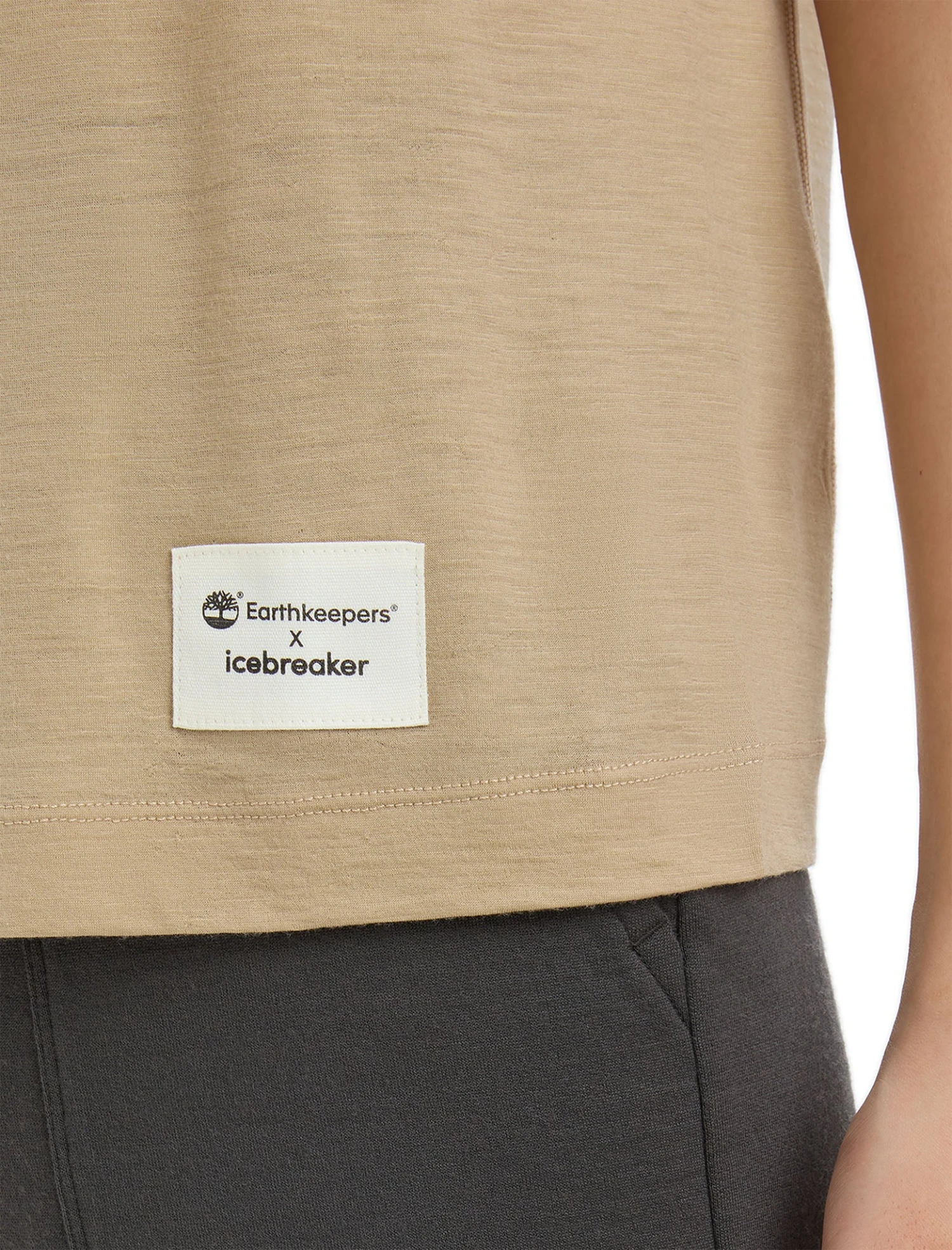 Icebreaker IB X Timberland Merino ZoneKnit Short Sleeve Tee - Women's|-|T-shirt à Manches Courtes En Laine Mérinos ZoneKnit IB X Timberland - Femme - Image 11